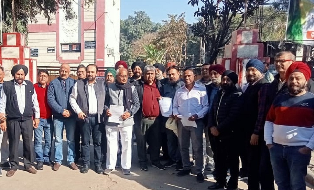 Kanpur: Traders met Mayor, told about problems of Gumti-5