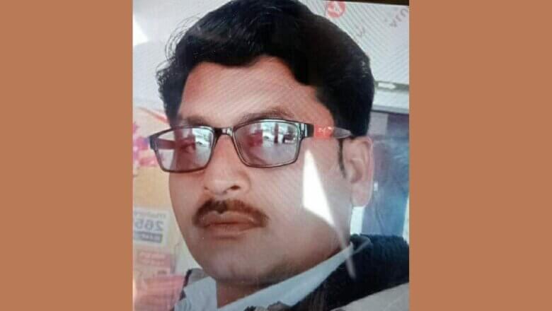 UP: हादसे में सेल्समैन की बाइक समेत खंती में गिरने में मौत