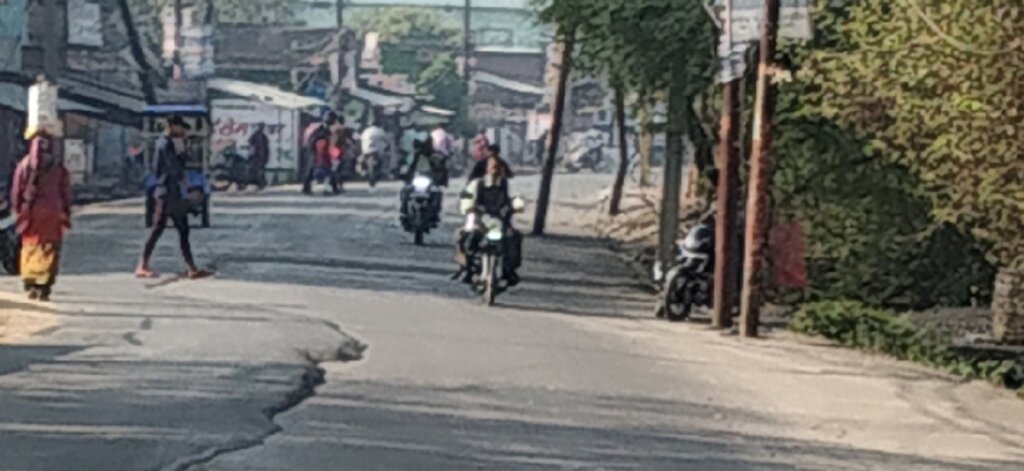 Officials covering up the misdeeds in Chief Minister's Banda PWD department 