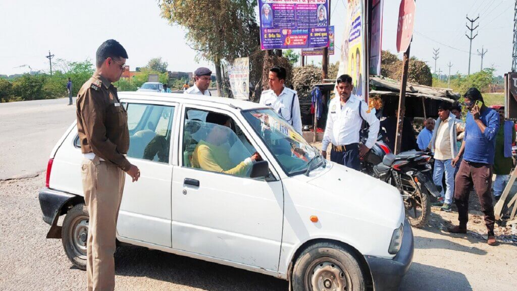 Banda Police's traffic diversion becomes stricter due to Mahakumbh jam 