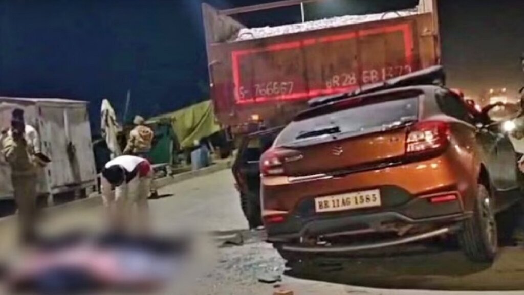 Four including female doctor in car killed in accident on highway in Ghazipur