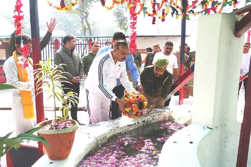 Banda Jail: Prisoners earned virtue by bathing in Ganga