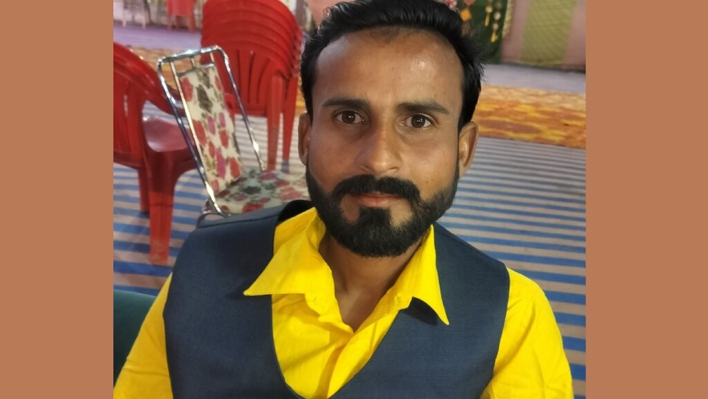 husband committed suicide in Banda