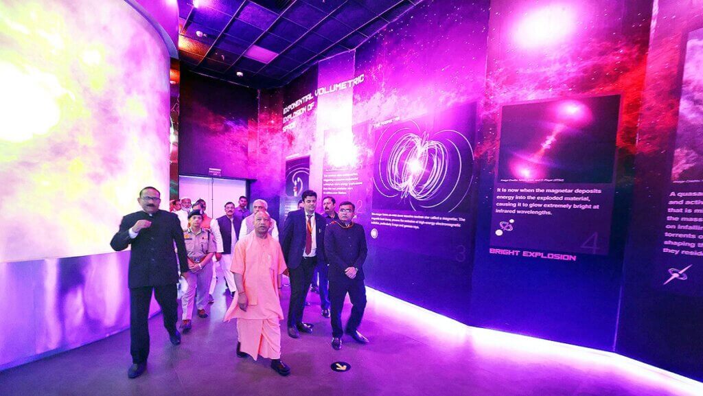 cmyogi-inaugurated-smartcity-hospital-and-pathology-center-in-jhansi