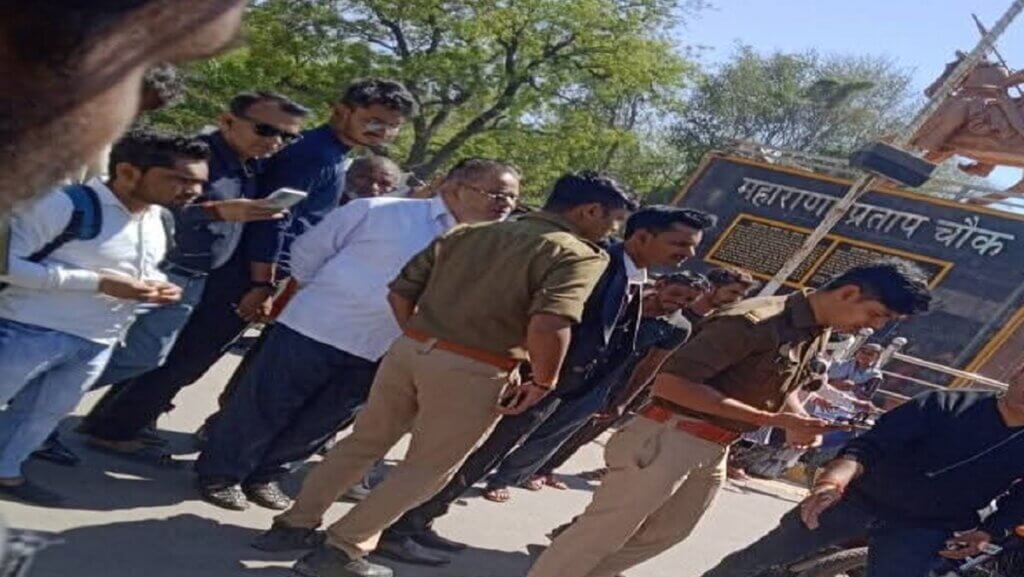 Accident at Maharana Pratap intersection in Banda