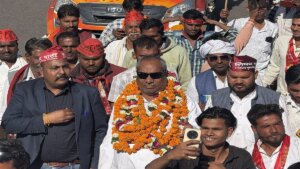 Minister Sanjay Nishad in Banda, demanded facilities like Uttarakhand for society