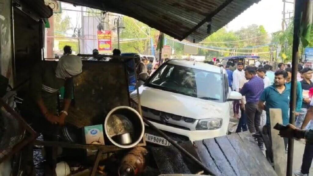 professor drove car into shop-shopkeeper and many others seriously injured