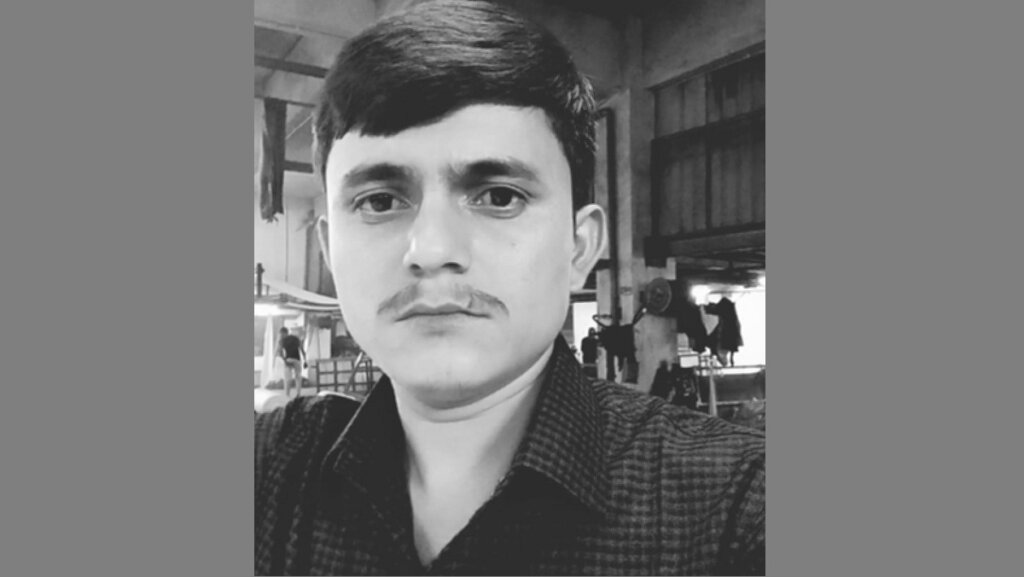 Anup Raj of Banda Tindwari committed suicide by hanging himself