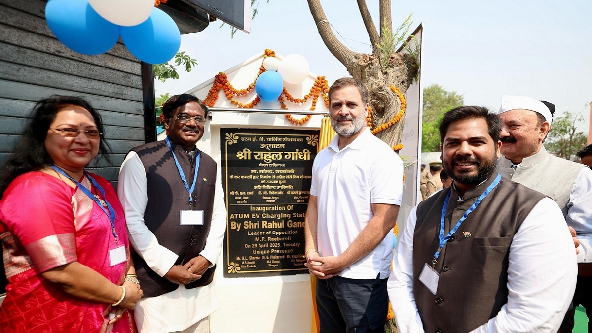 Rahul Gandhi in Rae Bareli, inauguration of solar plant-unveiling of Netaji's statue, Amethi today..