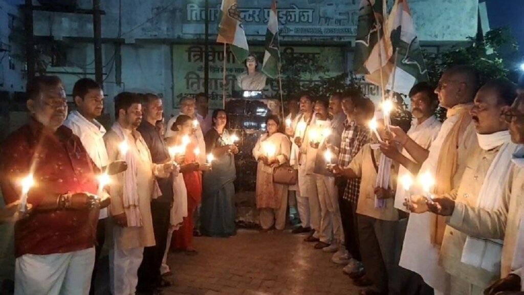 Anger against Pahalgam attack in Banda, from candle march to effigy burning