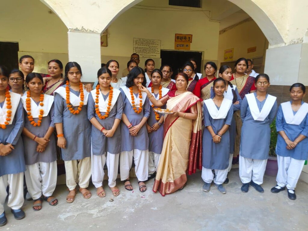 UP Board Result: Sunny and Akanksha topped district in Banda