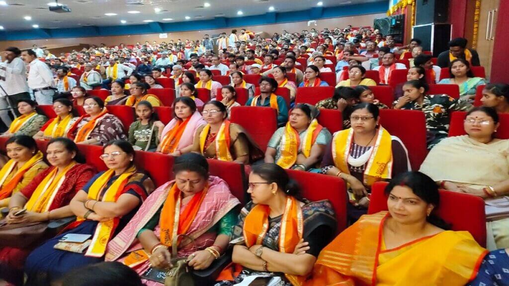 Kavi Sammelan organized in Banda Medical College 