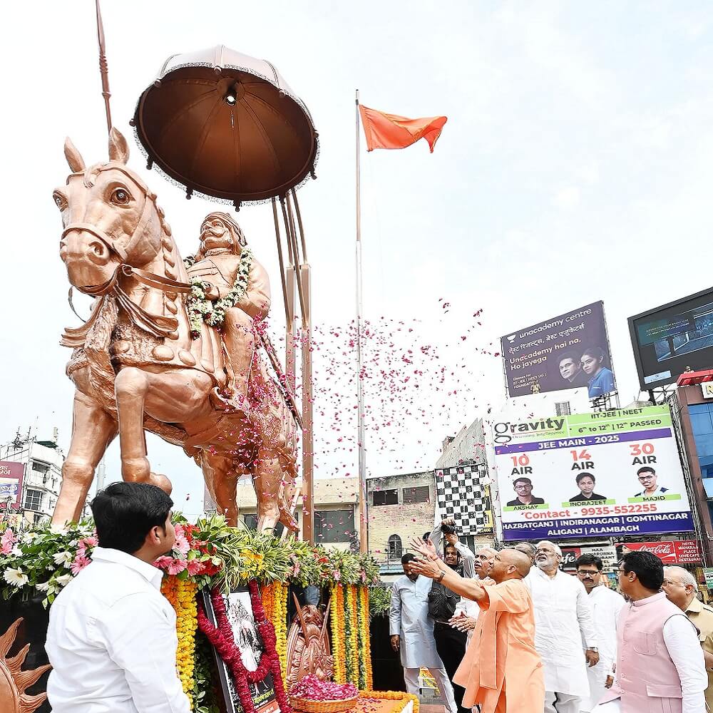 CM Yogi said-avoid rumors on social media