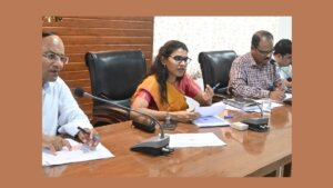 Many officers absent from DM's meeting in Banda-Action to stop salary of all