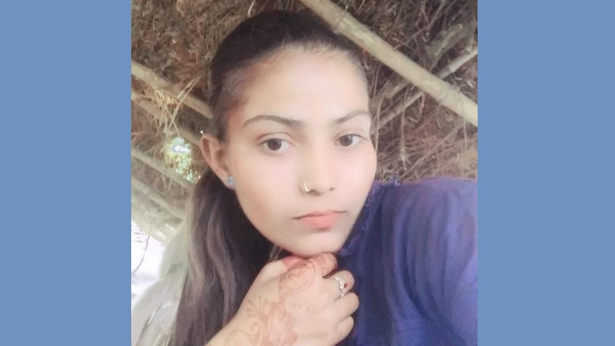Lightning struck Sangeeta in Banda, she died on spot