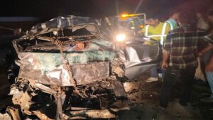 six people including father and two sons died in horrific accident on YamunaExpressway in Mathura