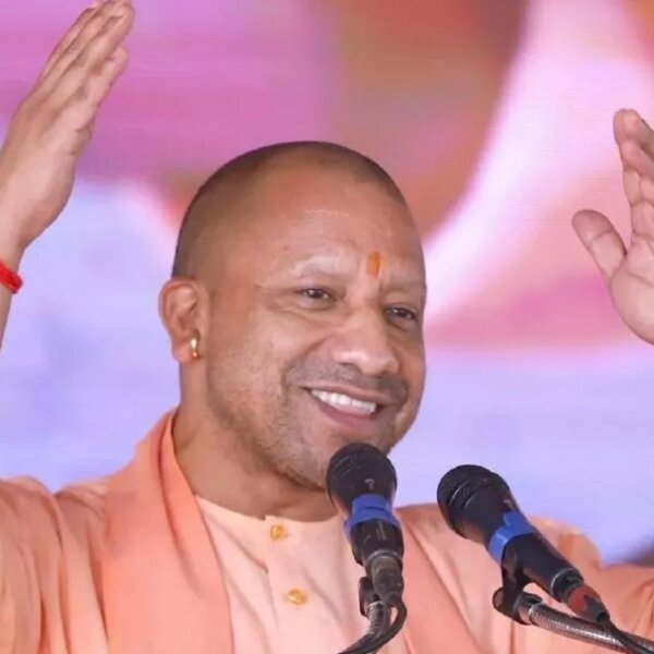 यूपी: CM के अचानक दिल्ली जाने से फिर तेज मंत्रिमंडल विस्तार की अटकलें