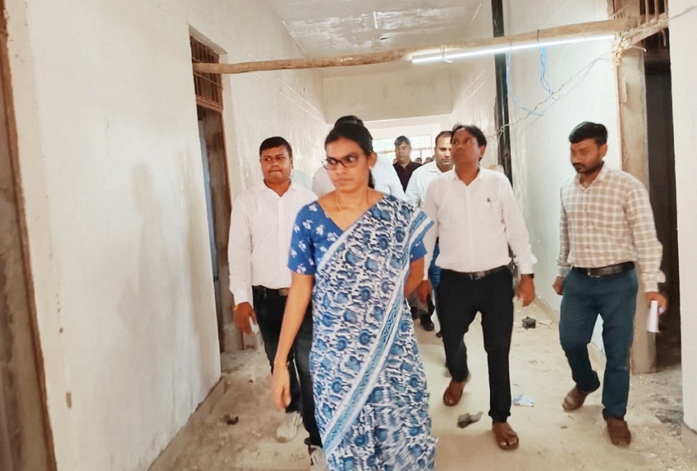 Banda DM summoned weekly progress report of under-construction Kasturba Vidyalaya