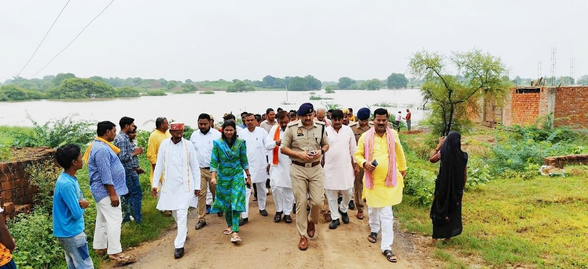 Flood in Banda! DIG-Commissioner and DM-SP visited areas 