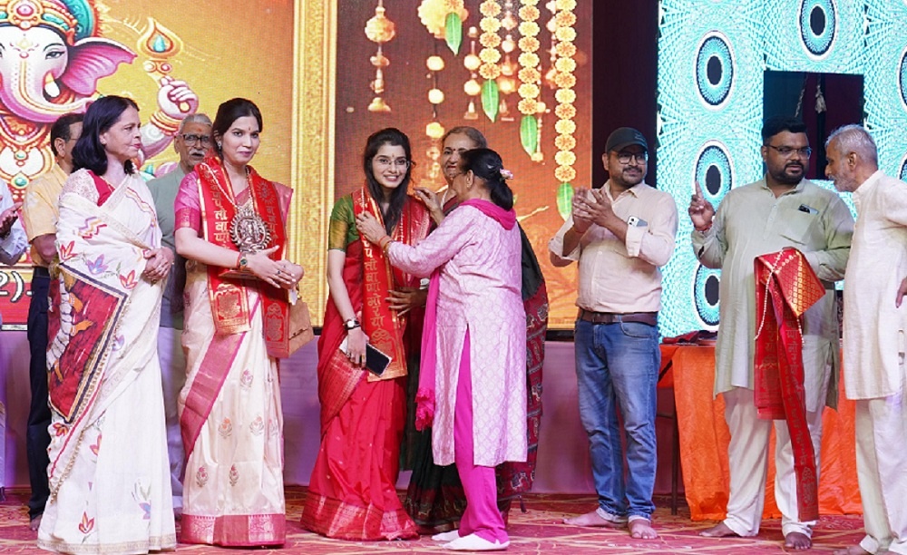 "Ramayanaam" Kathak dance drama mesmerized everyone at Banda Ganesh Festival 