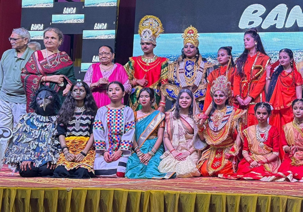 "Ramayanaam" Kathak dance drama mesmerized everyone at Banda Ganesh Festival 