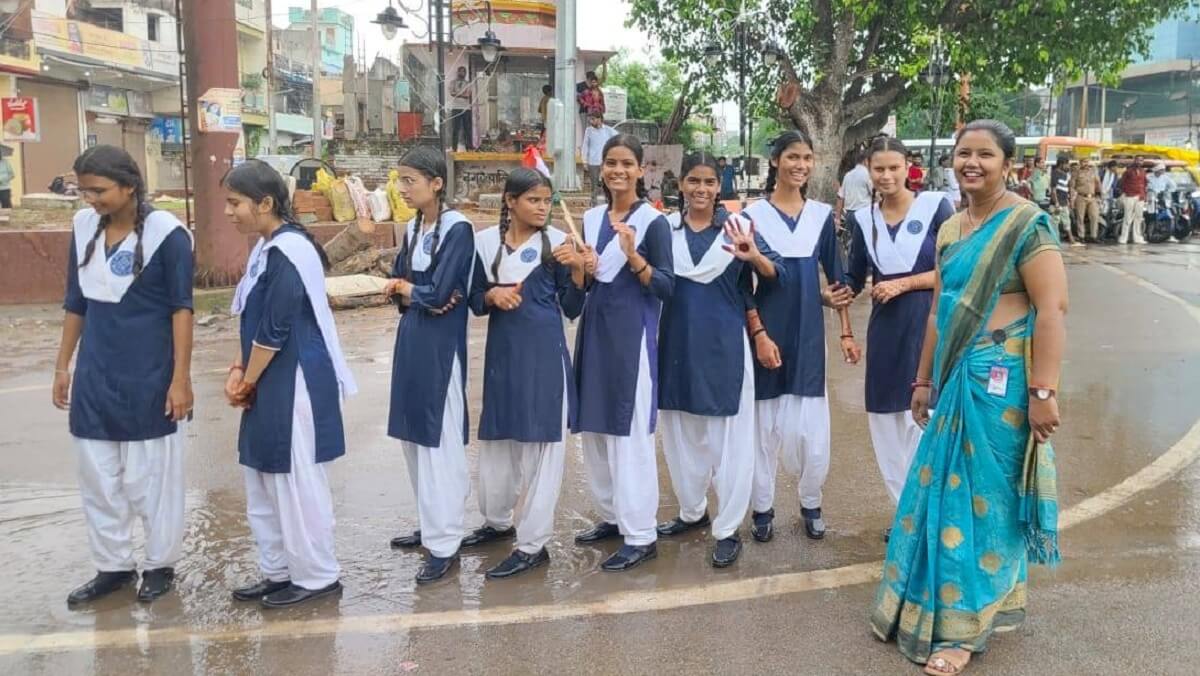 Huge Tiranga Yatra in Banda-Officials led