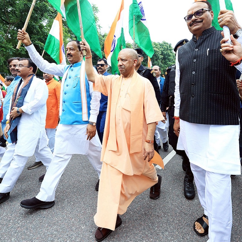Lucknow: CM Yogi inaugurated Tiranga Yatra