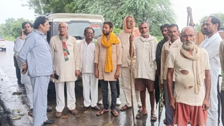 बांदा में बाढ़: कांग्रेस जिलाध्यक्ष ने की पीड़ितों की आर्थिक मदद की मांग