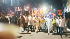 In Banda Congressmen took out torchlight procession against SIR and raised slogans
