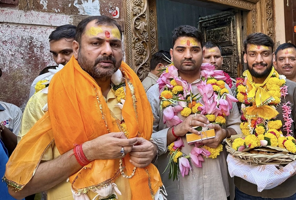 Banda: Sadar MLA Prakash dwivedi in court of Banke Bihari