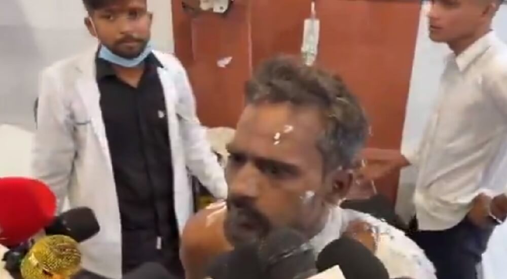 Lucknow youth Attempted to self immolation near SP office