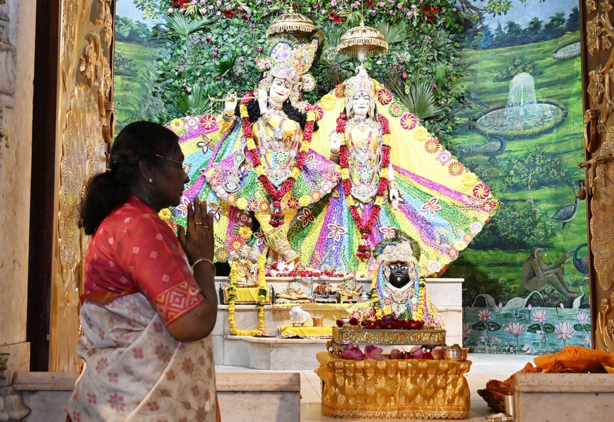 President Draupadi Murmu visited Shri Banke Bihari in Vrindavan