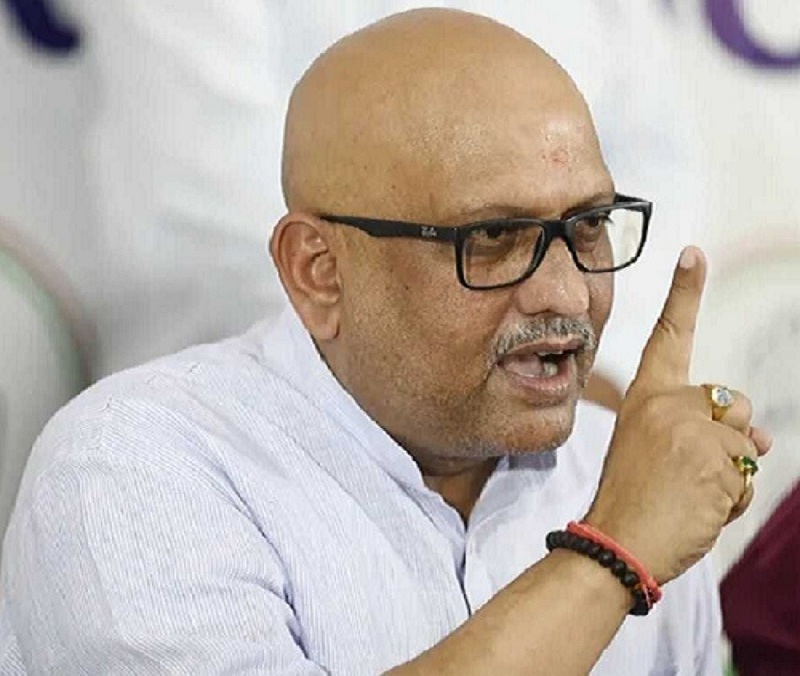 UP: Neither Governor nor Chief Minister went to welcome President-Congress raised questions
