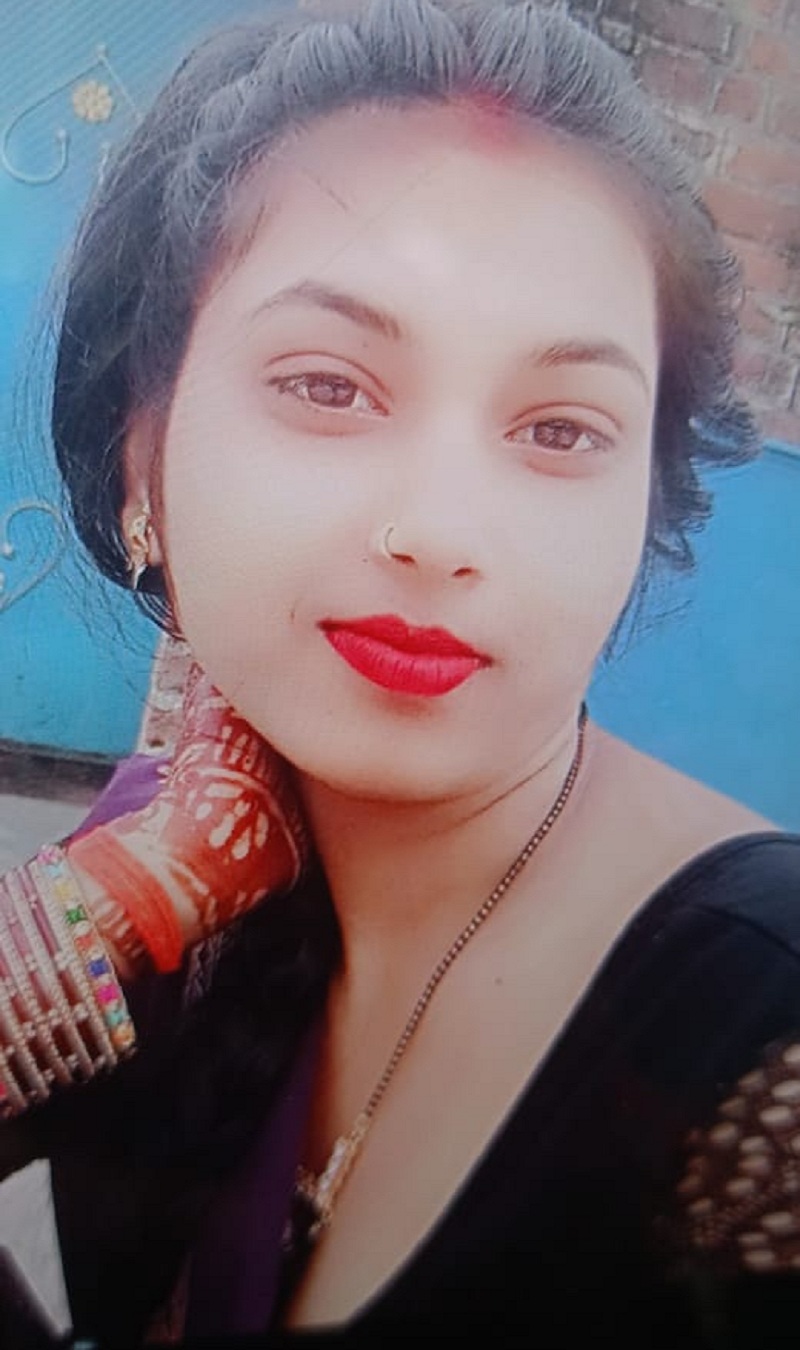 in Banda death of 21year-old Gudiya raises questions case of murder and suicide 