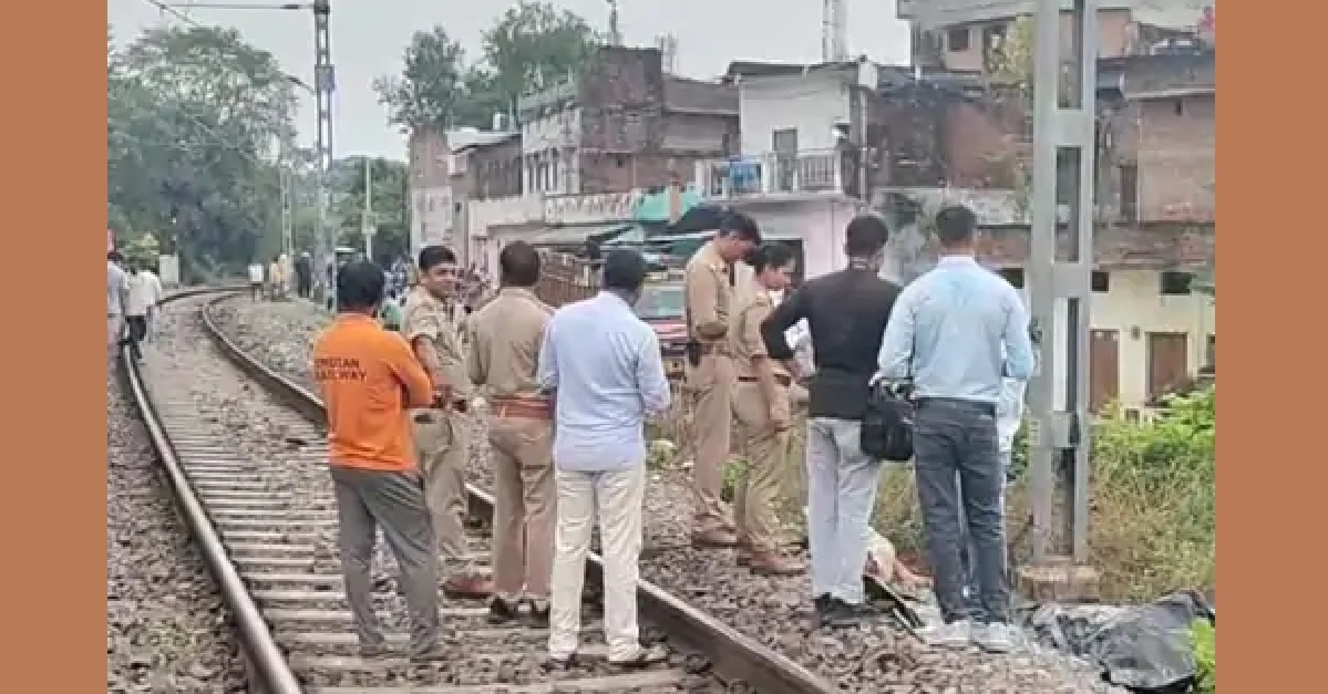 in Banda woman's deadbody was found on railway tracks in Kyotra