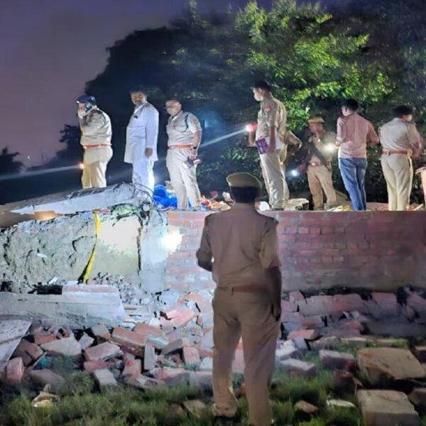 अयोध्या में विस्फोट, पांच लोगों की मौत और कई घायल, मकान धराशाई