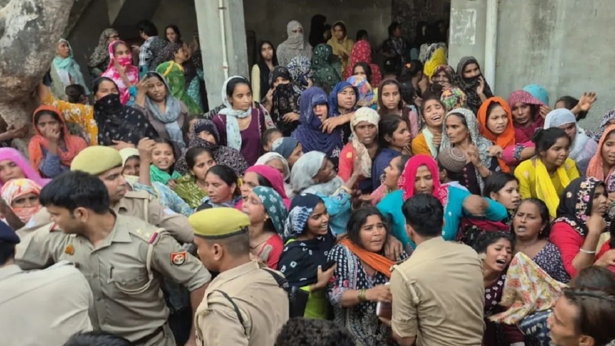 Triple murder in mosque in Baghpat