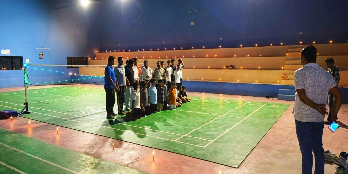 Happy Diwali: Badminton players celebrated Diwali at Banda Stadium