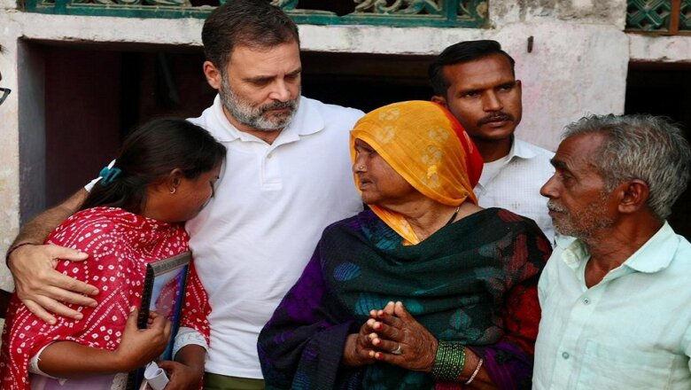 फतेहपुर में राहुल गांधी, दलित हरिओम बाल्मीकि के परिवार से मिले-बांटा दुख-दर्द
