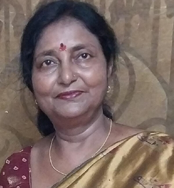 encouraged-by-worldcup-victory-bundeli-girls-appeal-lets-play-cricket-teachers-also-committed