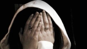 sitapur-girlstudent-raped-in-madrasa-police-on-lookout-for-maulana