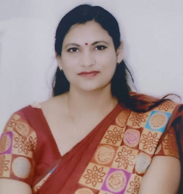 encouraged-by-worldcup-victory-bundeli-girls-appeal-lets-play-cricket-teachers-also-committed