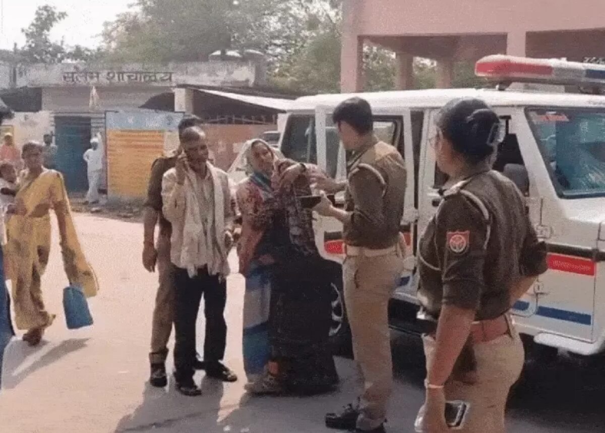 Banda: Student crushed by dumper-dies on spot-crowd blocks highway