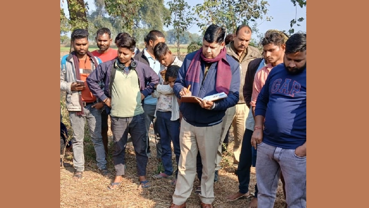 Banda: Sensation due to discovery of bodies of girl student and youth