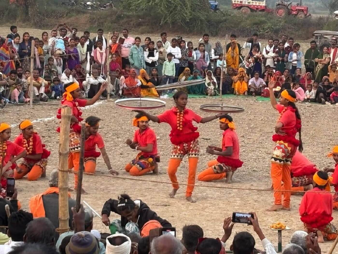 Deewari Dance: People were stunned to see amazing skills of girls