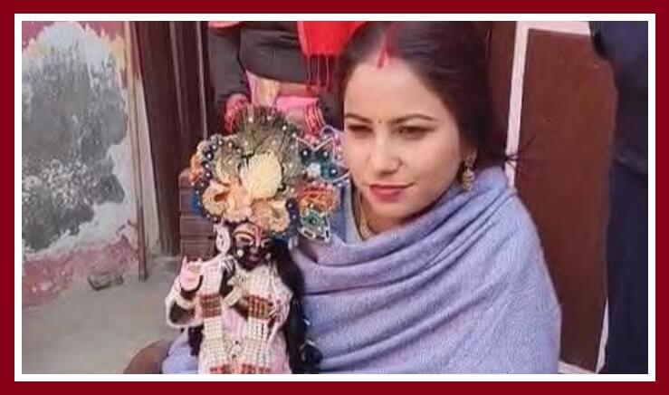 Pinky Sharma immersed in devotion-marries Kanha in Badaun