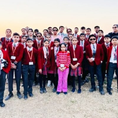 बांदा: मौज-मस्ती के साथ..लिटिल एंजेल पब्लिक स्कूल का एजुकेशनल टूर संपन्न