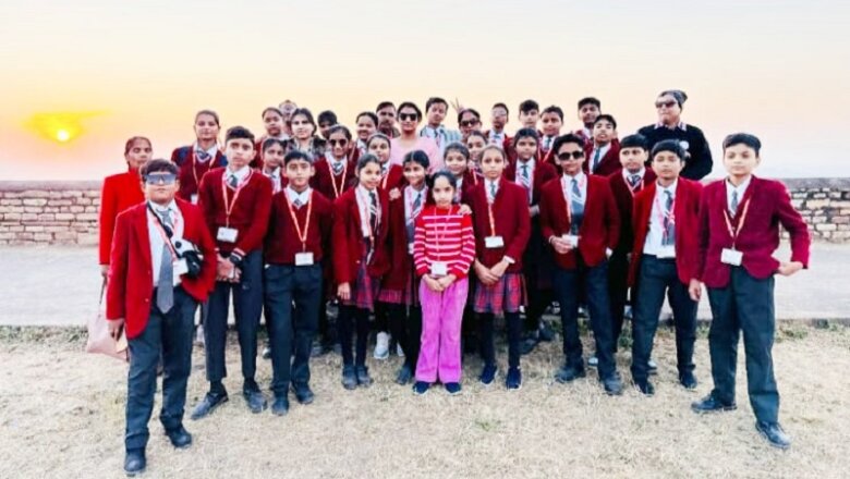 बांदा: मौज-मस्ती के साथ..लिटिल एंजेल पब्लिक स्कूल का एजुकेशनल टूर संपन्न