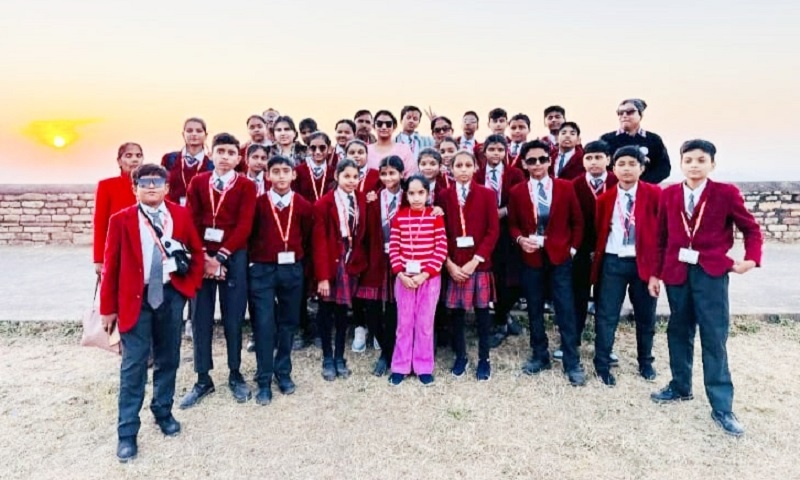 Banda: Educational tour of Little Angel Public School concludes