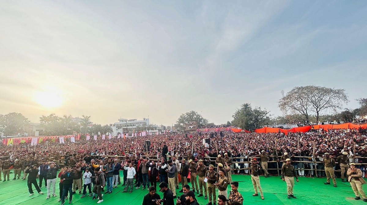 Dhirendra Shastri arrived in Khurhand village in Banda